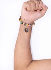 pochoir-tatouage-éphémère-soleil-sol 2